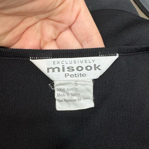 Exclusively Misook Tank Women's Size PS Black Knit Scoop Neck Closet Staple - Picture 3 of 3